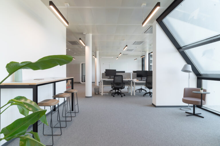 ORIGAMI : DES ESPACES DE BUREAUX SUR MESURE EN CONSTANTE ÉVOLUTION